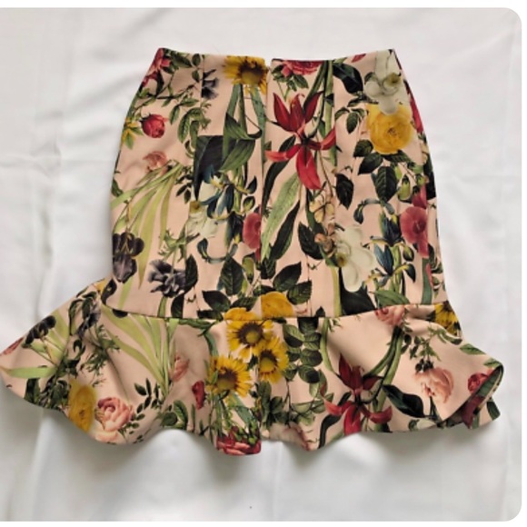 Women's Sheike Floral Affair Skirt Dusty Pink/Floral ruffled mini skirt Size- 8 - Picture 2 of 7